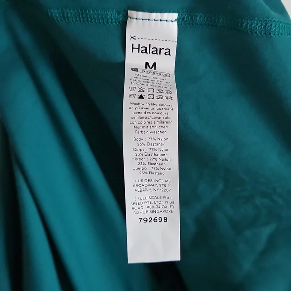 HALARA SoftlyZero Plush Active Backless Dress Size M - Picture 10 of 14